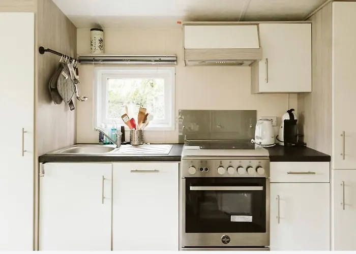 Kompleks wypoczynkowy Mooi In Havenplaatsje Op Fietsafstand Het Bij Ouddorp Goedereede